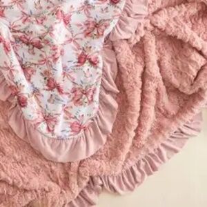 Posh Peanut Loraine Minky Ruffled Luxe Pattoo